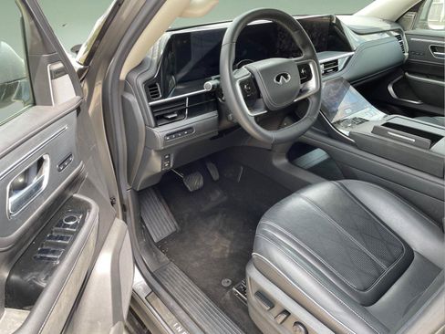 Certified 2025 INFINITI QX80 Sensory AWD/4WD image 8