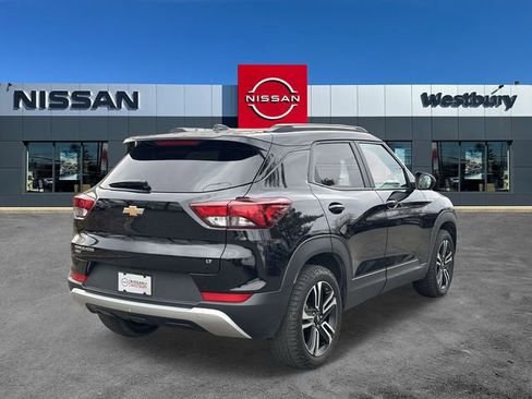 Used 2023 Chevrolet TrailBlazer LT w/ Convenience Package image 4