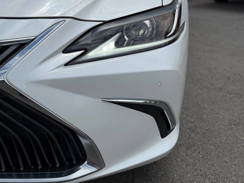 Used 2020 Lexus ES 350 w/ Premium Package FWD image 30
