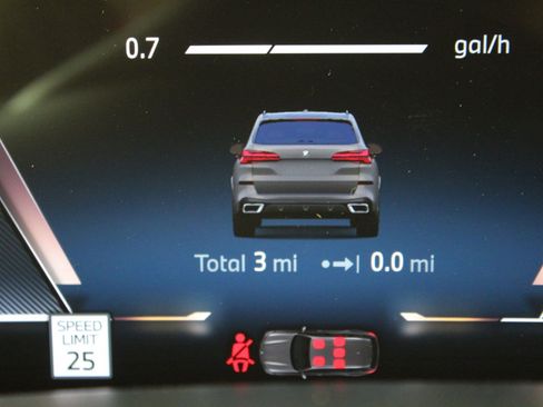 New 2026 BMW X5 xDrive40i w/ M Sport Package image 18