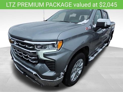 Used 2025 Chevrolet Silverado 1500 LTZ w/ LTZ Premium Package image 3