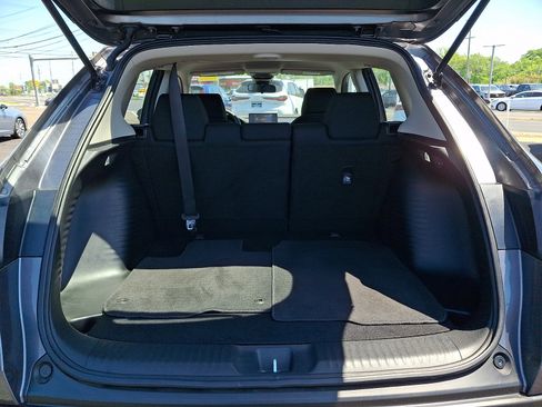 Used 2023 Honda HR-V LX image 29