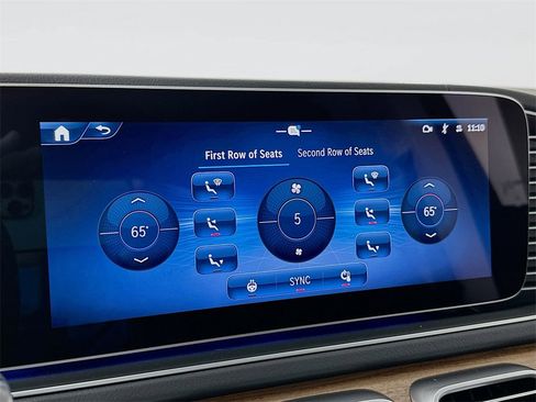 New 2026 Mercedes-Benz GLS 450 4MATIC image 16