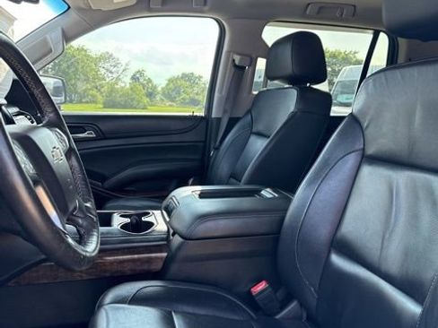 Used 2018 Chevrolet Tahoe LT w/ Texas Edition Package RWD image 11