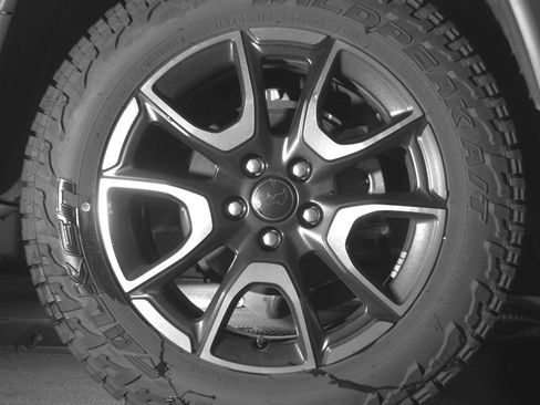 Used 2025 Jeep Compass Trailhawk image 15