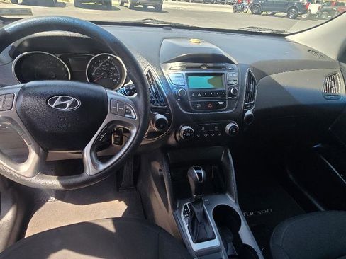 Used 2014 Hyundai Tucson GLS AWD/4WD image 6