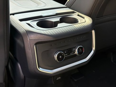 New 2025 Ford Expedition Max Active AWD/4WD image 18