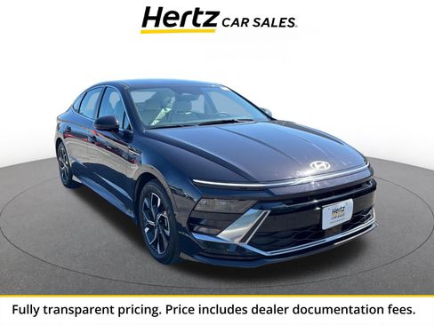 Used 2025 Hyundai Sonata SEL FWD image 1