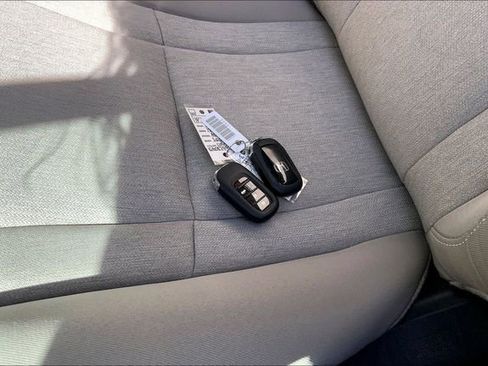 Used 2024 Honda Accord EX image 11