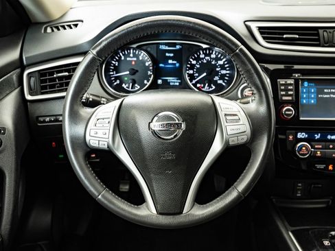 Used 2015 Nissan Rogue SL AWD/4WD image 41