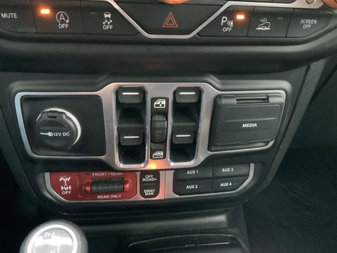 Used 2020 Jeep Gladiator Rubicon image 46