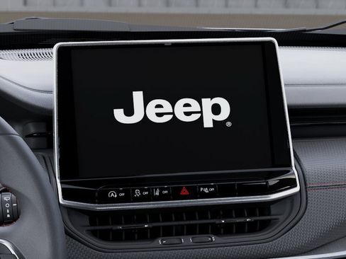 New 2026 Jeep Compass Trailhawk w/ Sun, Sound & Navigation Group AWD/4WD image 10