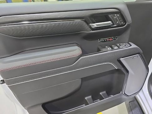 New 2026 GMC Sierra 1500 AT4X AWD/4WD image 17