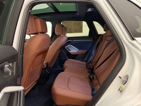 Used 2023 Audi Q3 2.0T Premium Plus w/ Premium Plus Package image 15