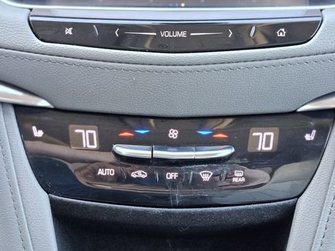 Used 2019 Cadillac XT5 Luxury image 54