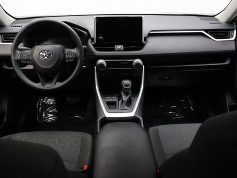 Certified 2025 Toyota RAV4 XLE image 24