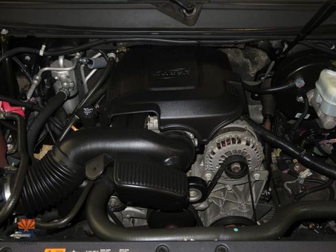 Used 2011 GMC Yukon XL Denali AWD/4WD image 9