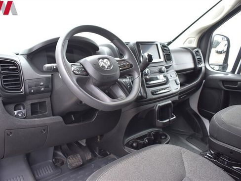 Used 2025 RAM ProMaster 2500 w/ U-Haul Equipment Group FWD image 3