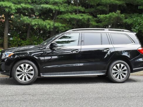 Used 2018 Mercedes-Benz GLS 450 4MATIC w/ Premium Package image 3
