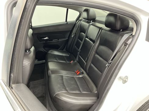 Used 2014 Chevrolet Cruze LT w/ RS Package FWD image 10