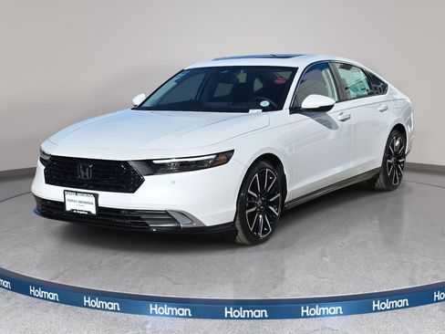 New 2025 Honda Accord Touring image 1