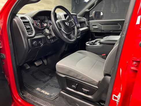 Used 2022 RAM 3500 SLT w/ Quick Order Package 2YG SLT AWD/4WD image 3