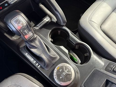 Used 2024 Ford Bronco Big Bend image 20