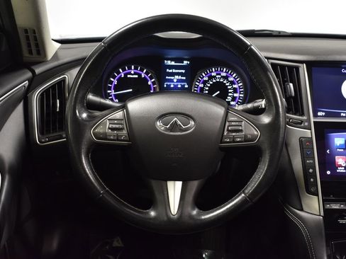 Used 2017 INFINITI Q50 2.0t w/ Moonroof Package image 16