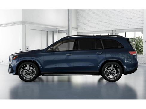 New 2026 Mercedes-Benz GLS 450 GLS 450 image 32