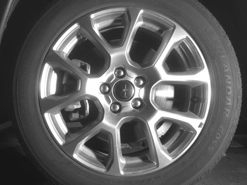 Used 2025 Jeep Compass Limited image 12