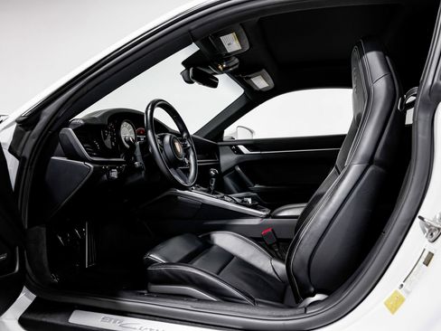 Used 2021 Porsche 911 Carrera S RWD image 22