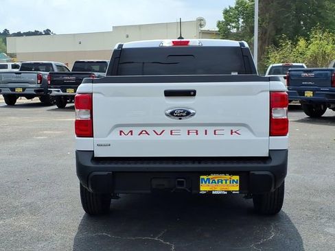 Used 2024 Ford Maverick Lariat image 6