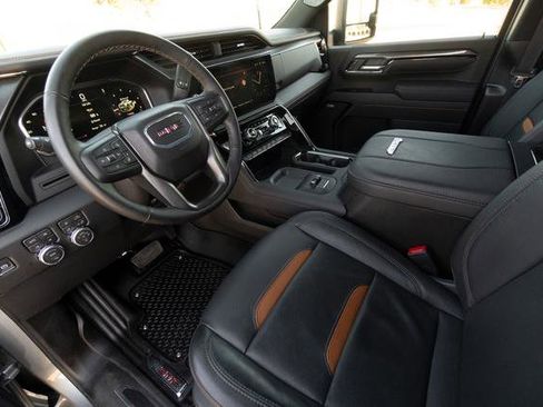 Used 2026 GMC Sierra 2500 AT4 image 27