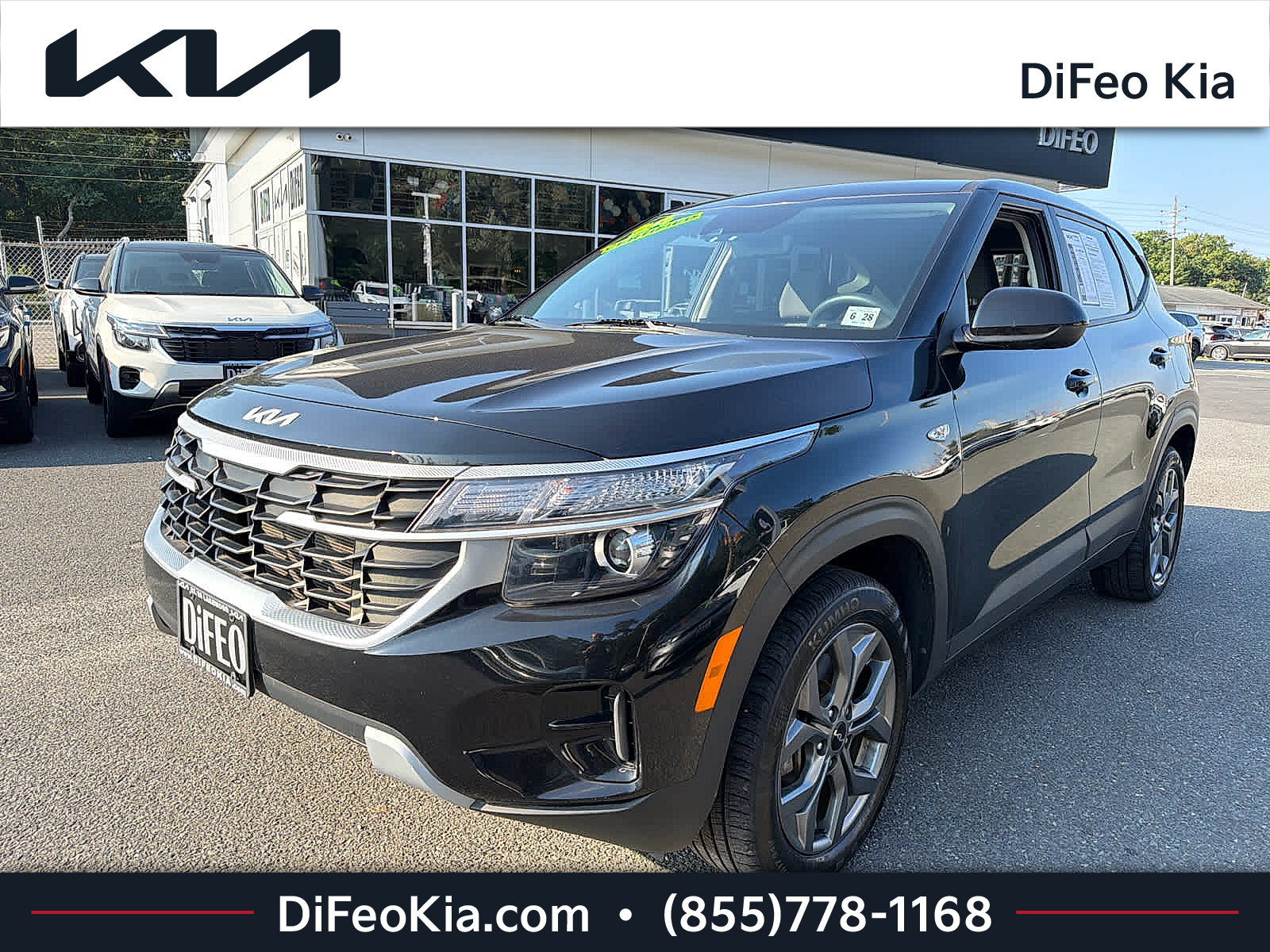 Certified 2024 Kia Seltos LX AWD/4WD image 1