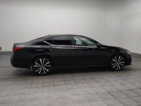Used 2021 Nissan Altima 2.0 SR FWD image 10
