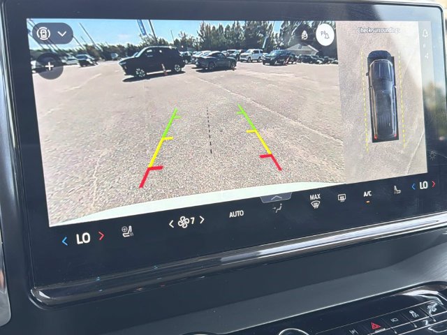 Used 2025 Ford Expedition Max Platinum AWD/4WD image 33