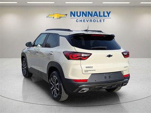 New 2026 Chevrolet TrailBlazer ACTIV w/ Convenience Package image 3