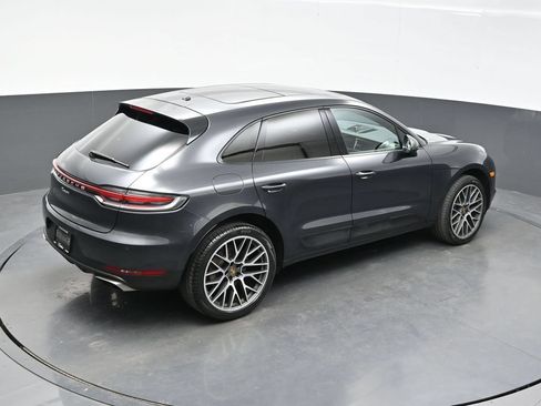 Used 2020 Porsche Macan AWD/4WD image 36