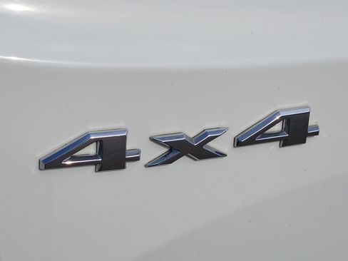 Used 2023 Jeep Renegade Limited AWD/4WD image 13