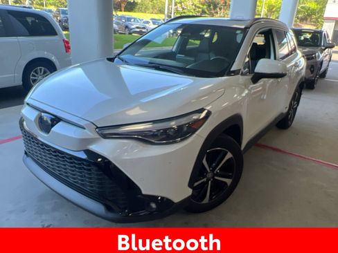 Used 2024 Toyota Corolla Cross AWD Hybrid w/ Convenience Package image 7