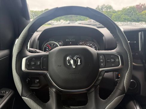 Used 2025 RAM 1500 Big Horn AWD/4WD image 21