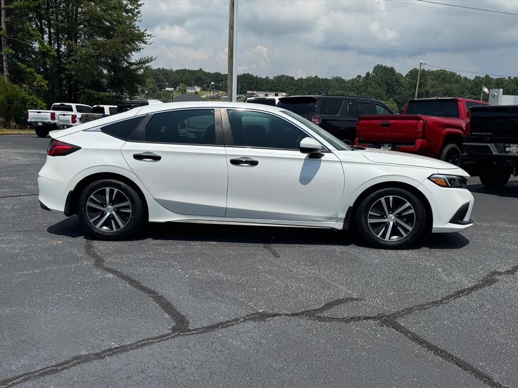 Used 2024 Honda Civic LX image 2