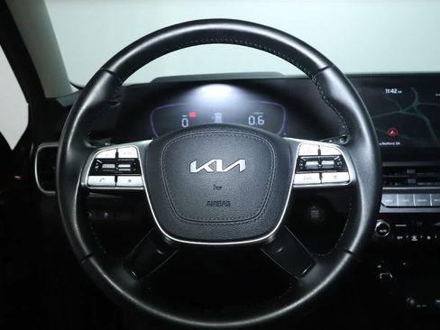 Used 2024 Kia Telluride S w/ S Sunroof Package FWD image 23