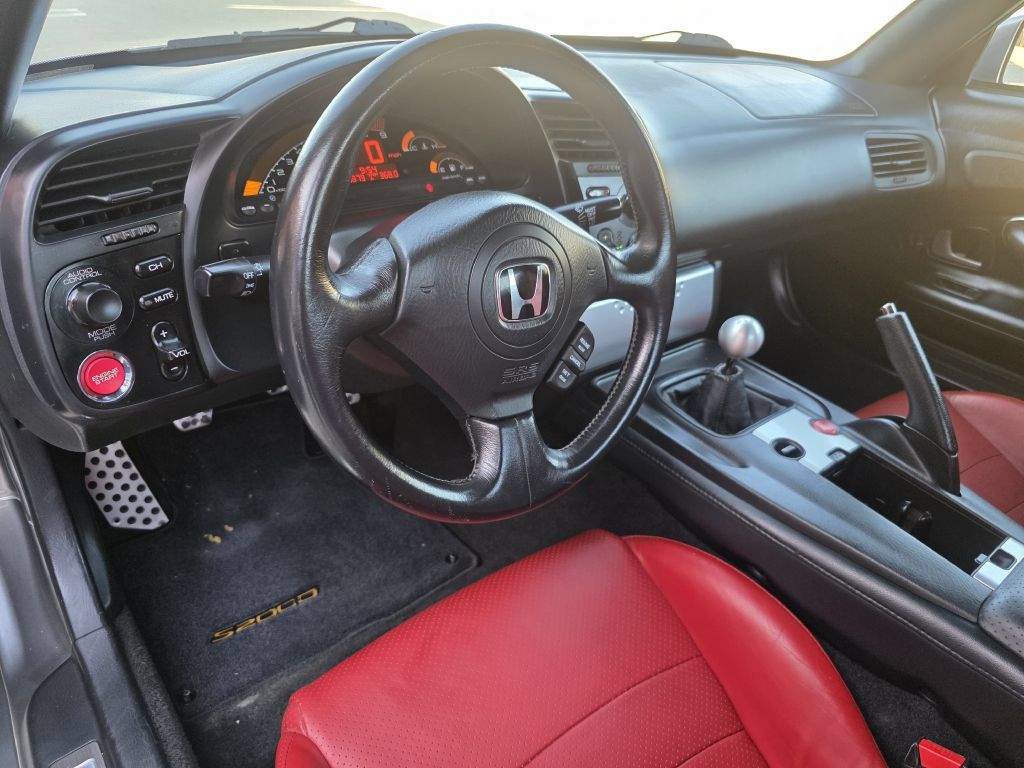Used 2004 Honda S2000 image 20