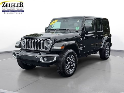 Certified 2024 Jeep Wrangler Sahara image 1