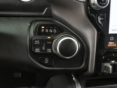 Used 2023 RAM 1500 Big Horn AWD/4WD image 16