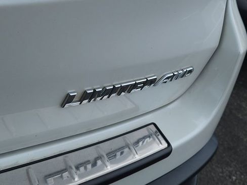 Used 2016 Toyota Highlander Limited AWD/4WD image 8