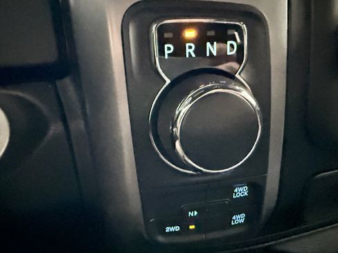 Used 2022 RAM 1500 Classic Warlock AWD/4WD image 37