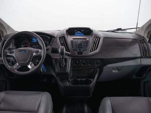 Used 2018 Ford Transit 150 XL RWD image 18