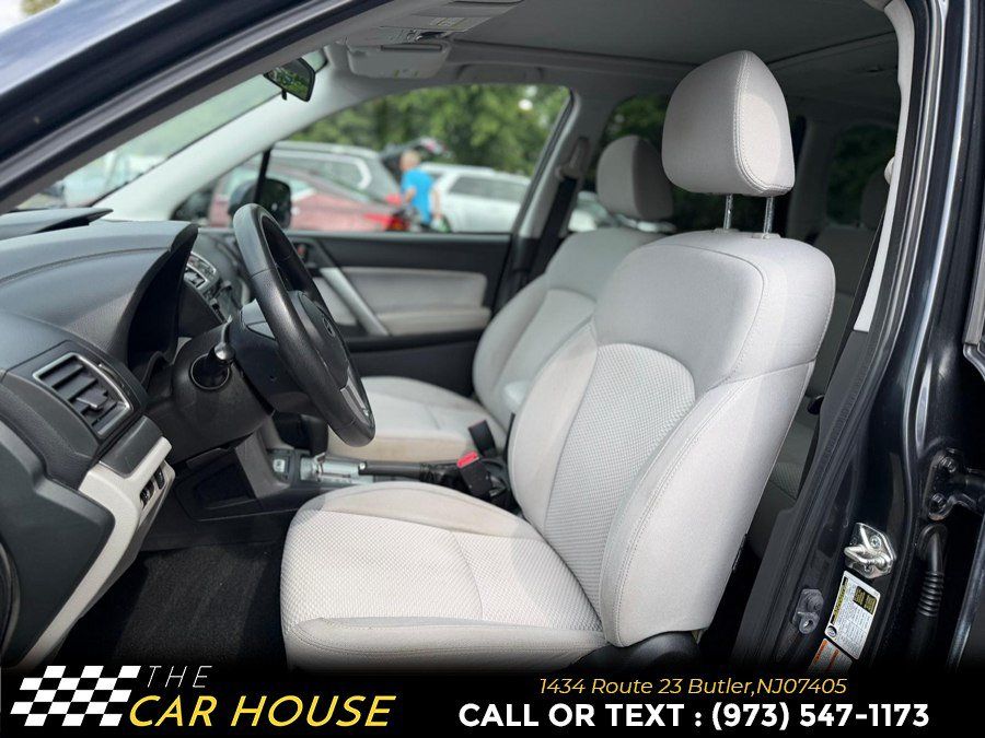 Used 2017 Subaru Forester 2.5i Premium w/ All-Weather Package AWD/4WD image 16
